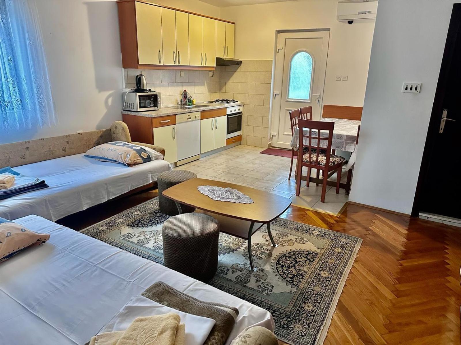 Apartments With A Parking Space Novi Vinodolski - 5514 Phòng bức ảnh